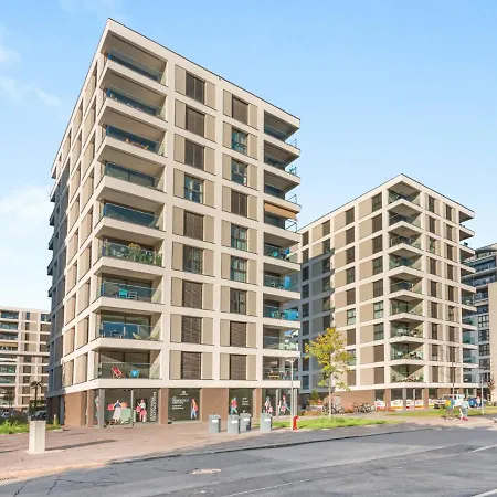 Loctowers A4-1-1 By Interhome 公寓