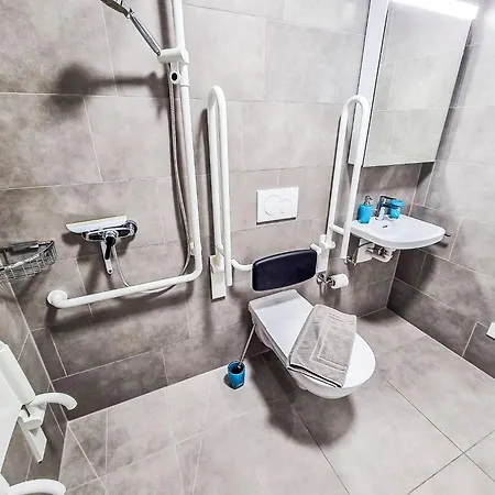 Loctowers A4-1-1 By Interhome * 洛迦诺